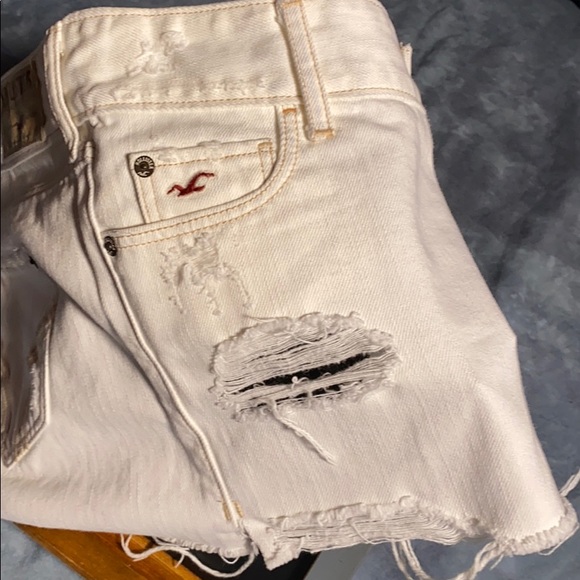 Hollister Distressed Mini Skirt - Picture 16 of 16